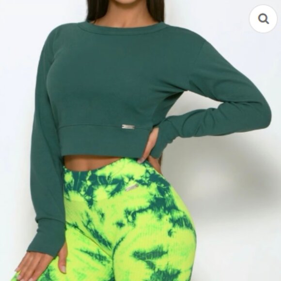 Bombshell Sportswear Open Back Pullover Top Womens Small Green Cropped EUC - Picture 1 of 9